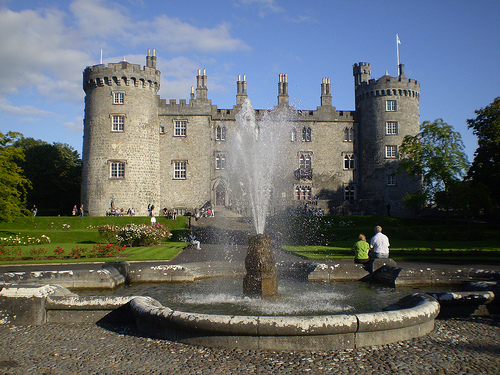 Photo Kilkenny Castle Rose Garden